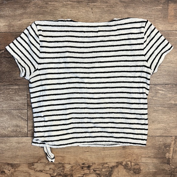 Madewell Texture & Thread Striped Small Top - Picture 6 of 6